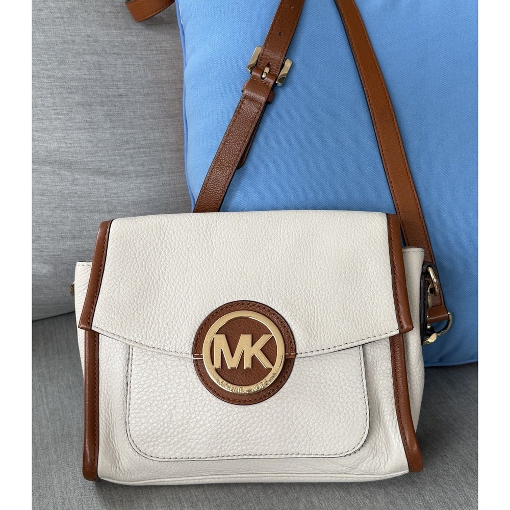 Michael Kors Margo Tan with White Pebbled Leather & Chain Crossbody Bag Purse